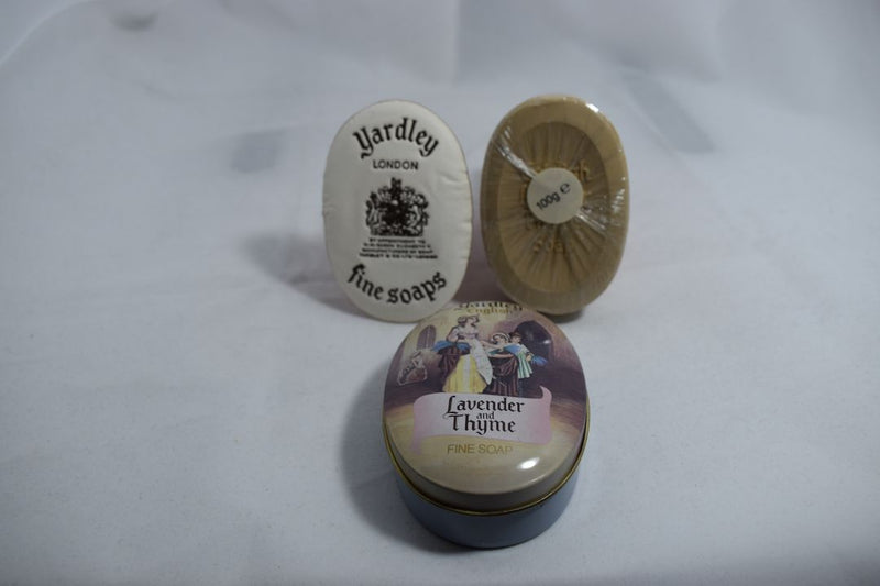YARDLEY ENGLISH LAVENDER AND THYME (VERSION 1982) LUXURY FINE SOAP / PERFUMED SOAP 100 gr 3.5 OZ.