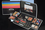 FASHION BAZAAR SYMPHONY KIT MAKE-UP (1404-01) 36 EYE SHADOW+3 BLUSH+2 INDIAN EART+1 TRANSPARENT COMPACT POWDER+1 SKIN COVER+3 LIPS POWDER+1 KAJAL BLACK PENCIL+1 LIP PENCIL+PENCIL SHARPENER+3 LIPSTICKS+3 NAIL-ENAMELS+SLIDE KIT (0035) NET WT 63,8 g.