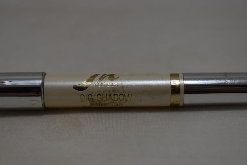 MANHATTAN COSMETICS BIG SHADOW WATERPROOF / Μολύβι Χονδρό, Διπλής Δράσης,  Ματιών και Σκιάς ταυτόχρονα, Αδιάβροχο, σε Απόχρωση (Νο 36 - HIGHLIGHTER - Λευκό).