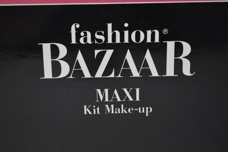 FASHION BAZAAR MAXI KIT MAKE-UP (0050) VALIGETTA / 12 EYE SHADOW + 4 BLUSH + 2 LUMINOUS FOUNDATIONS + 1 COVER CREAM + 1 KAJAL BLACK PENCIL + 1 LIP PENCIL + 3 LIPSTICKS + 2 LIP GLOSSES + 3 NAIL-ENAMELS.