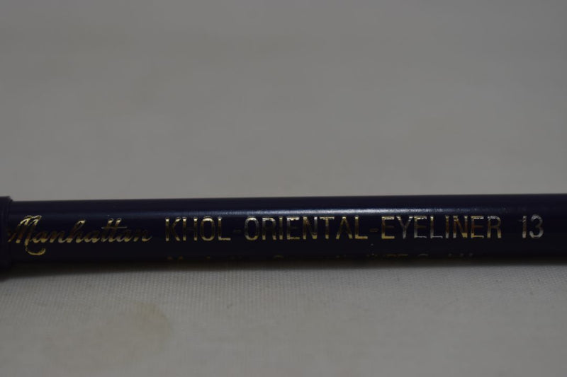 MANHATTAN COSMETICS KHOL - ORIENTAL - EYE LINER (PENCIL) / Μολύβι Ματιών Καζάλ σε Απόχρωση (Νο 13 - Μώβ).