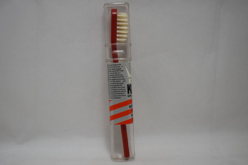 KENT OF LONDON ORIGINAL TOOTHBRUSH (MEDIUM) STRAIGHT TUFT REAL BRISTLE RED COLOR (VERSION 1977) / ΟΔΟΝΤΟΒΟΥΡΤΣΑ ΜΕ ΙΣΙΕΣ ΚΑΙ ΑΥΘΕΝΤΙΚΕΣ ΤΡΙΧΕΣ (ΜΕΣΑΙΑΣ ΣΚΛΗΡΟΤΗΤΑΣ) ΧΡΩΜΑΤΟΣ KOKKINOY.