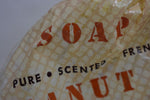 WOLFF GIFT BOX (COUNTRY FAIR) SOAP PEANUT SCENTED 15 PCS  (VERSION 1981) / Συσκευασία Δώρου (Υπαίθρια Γιορτή)  από Αρωματισμένα Σαπούνια - 15 Τεμάχια - σε σχήμα Αράπικου (Αραχίδα) φυστικιού, 185 gr 6.1 OZ.