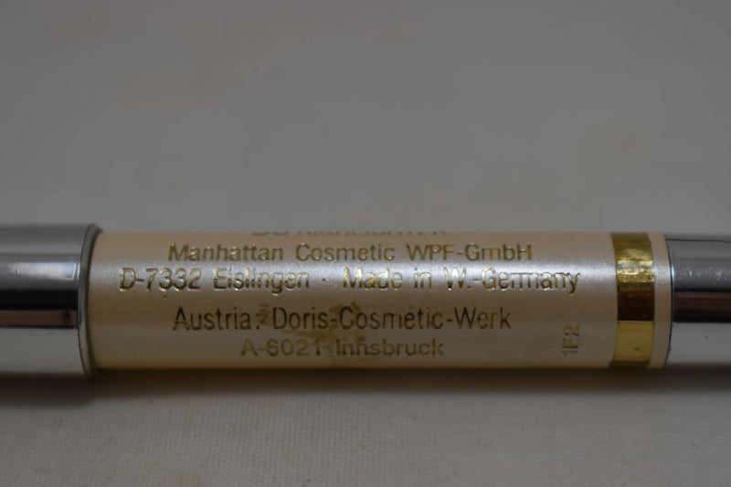MANHATTAN COSMETICS BIG SHADOW WATERPROOF / Μολύβι Χονδρό, Διπλής Δράσης,  Ματιών και Σκιάς ταυτόχρονα, Αδιάβροχο, σε Απόχρωση (Νο 36 - HIGHLIGHTER - Λευκό).