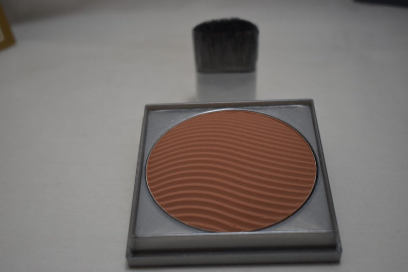 PHAS HYPOALLERGĖNIQUE HEMISPHERE SOLEIL, POUDRE LIBRE PRESSEE - Longue Tenue / PRESSED LOOSE POWDER / Πούδρα  Μεγάλης Διάρκειας, Συμπιεσμένη Χαλαρά, Υποαλλεργική, σε Απόχρωση ( SOLEIL DORE - Χρυσαφένιο του Ήλιου) 30 g.