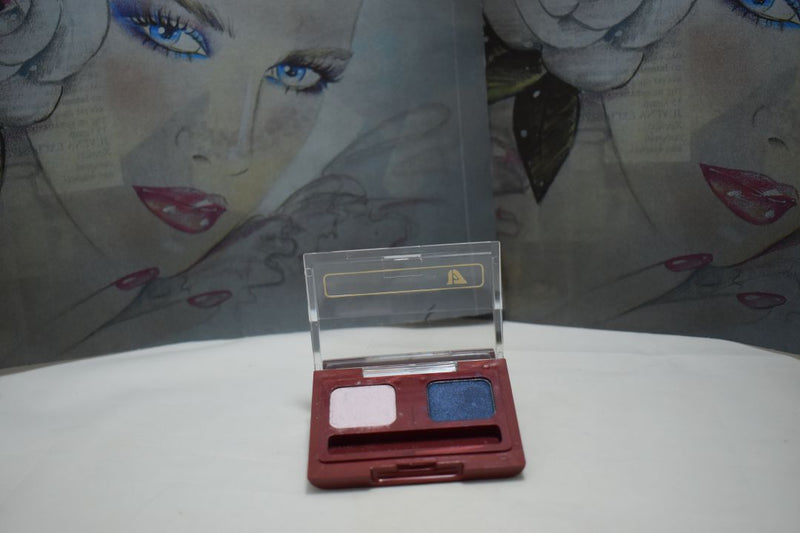 SEVENTEEN 17 COSMETICS CAKE EYE SHADOW DUO (SET No 32 MARINE) / Συμπαγής Διπλή Σκιά Ματιών -  (COLLECTION 32) -  Σε Απόχρωση (Ροζ - Μπλε Βαθύ) 4 g.