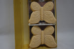 WOLFF GIFT BOX (COUNTRY FAIR) SOAP BUTTERFLY SCENTED COLOR BEIGE 4 PCS (VERSION 1981) / Συσκευασία Δώρου (Υπαίθρια Γιορτή) από Αρωματισμένα Σαπούνια - 4 Τεμάχια - σε σχήμα Πεταλούδας, Χρώματος Μπεζ, 137 gr 4.5 OZ.