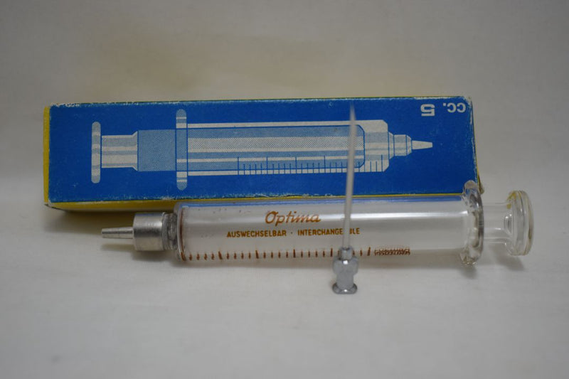 OPTIMA (Fortuna W.G.Co) GLASS HYPODERMIC SYRINGE (LUER-LOCK tip) with interchangeable components / Reusable / Γυάλινη Σύριγγα με μεταλλικό σύνδεσμο ασφαλείας, επαναχρησιμοποιήσιμη 5 c.c. + STAINLESS STEEL NEEDLES / ΒΕΛΟΝΑ No 1.5x35