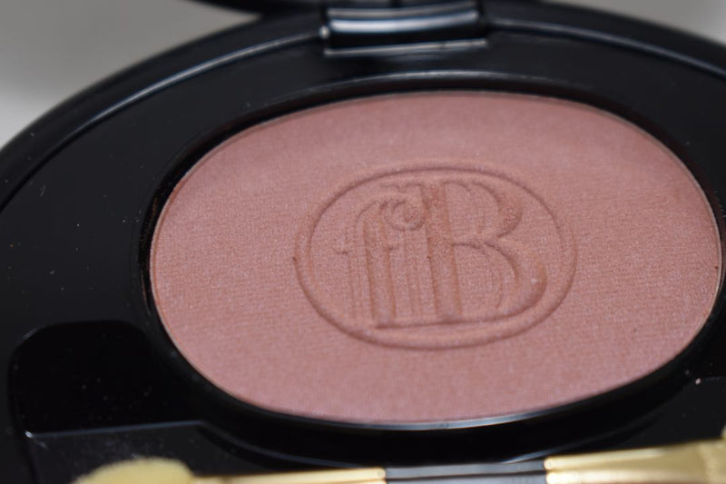 FASHION BAZAAR SINGLE EYE SHADOW / OMBRE À PAUPIÈRES UNIQUE / ΜΟΝΗ ΣΚΙΑ ΜΑΤΙΩΝ σε Απόχρωση (SALMON SILK - Απαλό Ροζ) 3 g.