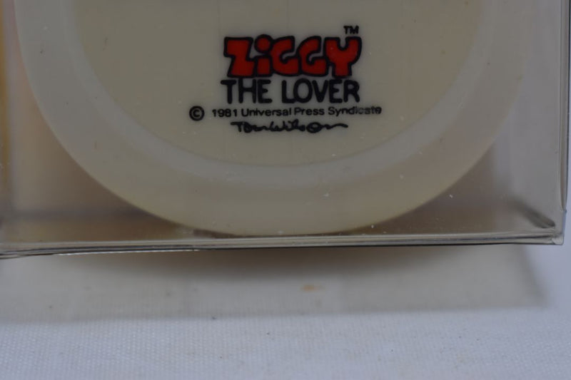 ZiGGY THE LOVER  SOAP ... looks like love !! (VERSION 1981) / Σαπούνι ... Μοιάζει με αγάπη !! 85g 3 OZ.