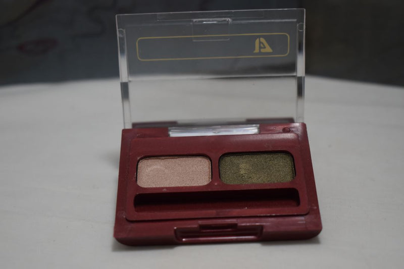 SEVENTEEN 17 COSMETICS CAKE EYE SHADOW DUO (No 8 PETAL ROSE - MOSS GREEN) / Συμπαγής Διπλή Σκιά Ματιών -  (COLLECTION 8) -  Σε Απόχρωση (Ροζ - Βαθύ Πράσινο) 4 g.