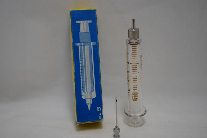 OPTIMA (Fortuna W.G.Co) GLASS HYPODERMIC SYRINGE (LUER-LOCK tip) with interchangeable components / Reusable / Γυάλινη Σύριγγα με μεταλλικό σύνδεσμο ασφαλείας, επαναχρησιμοποιήσιμη 5 c.c. + STAINLESS STEEL NEEDLES / ΒΕΛΟΝΑ No 1.4x30