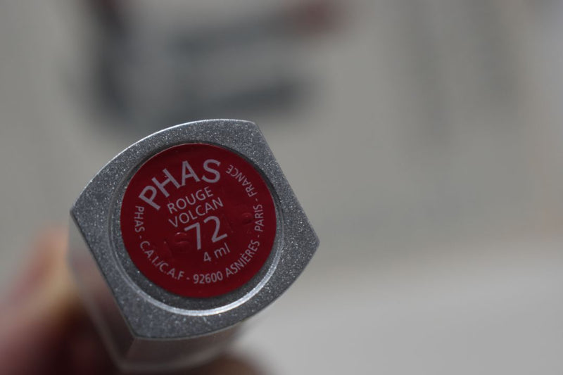 PHAS HYPOALLERGĖNIQUE ROUGE INTENSE - LIP COMFORT (72 - ROUGE VOLKAN) / Κραγιόν έντονο, σε Απόχρωση (72 - Ηφαιστειακό Κόκκινο), με Άνεση μεγάλης Διάρκειας στα Χείλη, 4 ml.