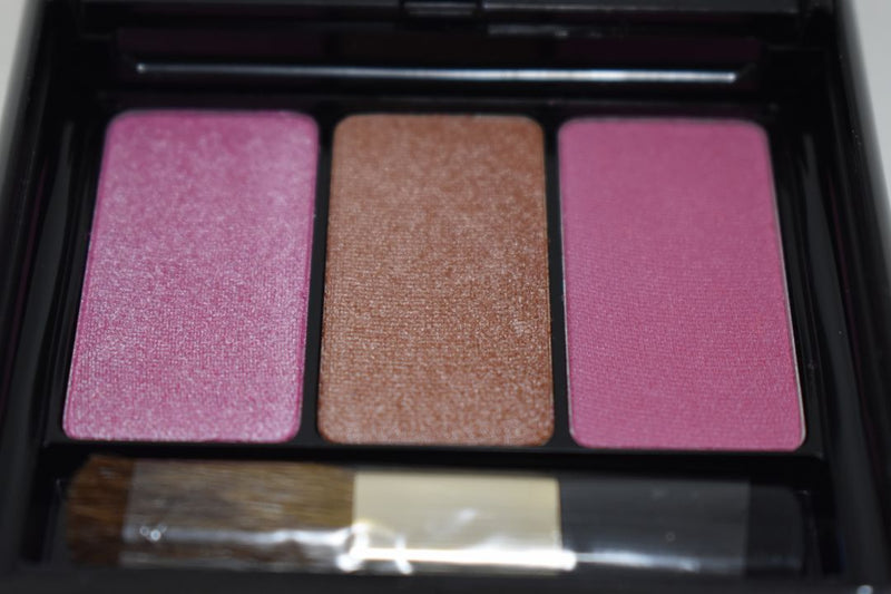 FASHION BAZAAR SLIDE KIT MAKE-UP (0135) 5 EYE SHADOW SATIN + 1 BLUSH + 1 INDIAN EART + 1 COMPACT LIP POWDER / 5 ΣΚΙΕΣ ΜΑΤΙΩΝ ΣΑΤΙΝΕ 3,5 g + 1 ΡΟΥΖ 1,7 g + 1 ΠΟΥΔΡΑ ΙΝΔΙΚΗΣ ΓΗΣ 1,7 g + 1 ΣΥΜΠΙΕΣΜΕΝΗ ΠΟΥΔΡΑ ΧΕΙΛΙΩΝ 1,7 g.