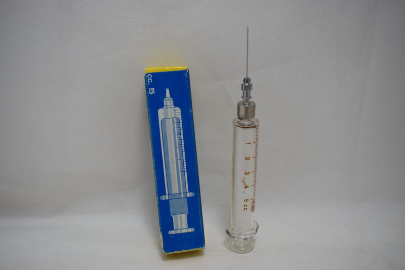 OPTIMA (Fortuna W.G.Co) GLASS HYPODERMIC SYRINGE (LUER-LOCK tip) with interchangeable components / Reusable / Γυάλινη Σύριγγα με μεταλλικό σύνδεσμο ασφαλείας, επαναχρησιμοποιήσιμη 5 c.c. + STAINLESS STEEL NEEDLES / ΒΕΛΟΝΑ No 16