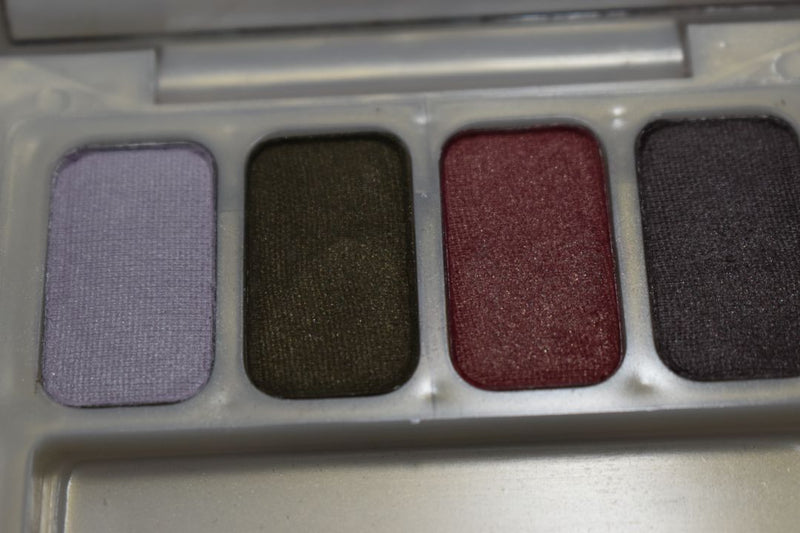 SEVENTEEN 17 COSMETICS CAKE EYESHADOW SUPER IRIDESCENT (PALETTE No 47 -  TERRA) / Συμπαγής Τετραπλή Σκιά Ματιών, Σούπερ Ιριδίζουσα -  (COLLECTION 47) -  Σε Απόχρωση (Ροζ Οπάλιο - Λαδί - Βιολετί - Γκι Μεταλλικό) 8 g.