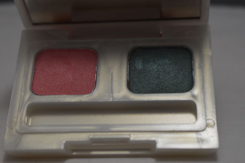 SEVENTEEN 17 COSMETICS CAKE EYESHADOW SUPER IRIDESCENT (No 26 - DUODAZZLE) / Συμπαγής Διπλή Σκιά Ματιών, Σούπερ Ιριδίζουσα -  (COLLECTION 26) -  Σε Απόχρωση (Κοραλλί - Πράσινο) 4.5 g.