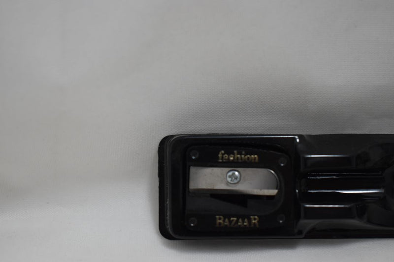 FASHION BAZAAR EYE PENCIL + PENCIL SHARPENER / Μολύβι Ματιών + Ξύστρα Μολυβιών, σε Απόχρωση (GREY - ΓΚΡΙ) 1.6 g.