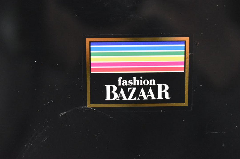FASHION BAZAAR MAXI KIT MAKE-UP (0050) VALIGETTA / 12 EYE SHADOW + 4 BLUSH + 2 LUMINOUS FOUNDATIONS + 1 COVER CREAM + 1 KAJAL BLACK PENCIL + 1 LIP PENCIL + 3 LIPSTICKS + 2 LIP GLOSSES + 3 NAIL-ENAMELS.