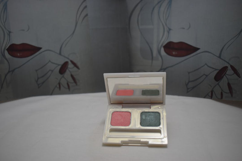 SEVENTEEN 17 COSMETICS CAKE EYESHADOW SUPER IRIDESCENT (No 26 - DUODAZZLE) / Συμπαγής Διπλή Σκιά Ματιών, Σούπερ Ιριδίζουσα -  (COLLECTION 26) -  Σε Απόχρωση (Κοραλλί - Πράσινο) 4.5 g.