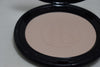 FASHION BAZAAR SOFT COMPACT POWDER / Μαλακή Συμπαγής Σκόνη σε Απόχρωση (IVORY BEIGE - Ιβουάρ Μπεζ) 10 g.