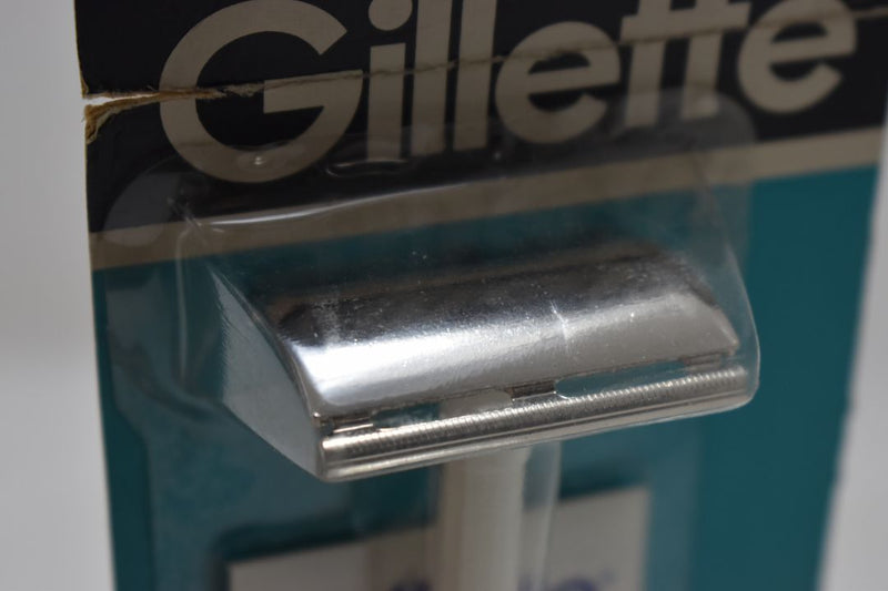 Gillette 3 PIECE RAZOR WHITE HANDLE TECH IN ORIGINAL BLISTER  (VERSION 1977)  NICKEL PLATED / ΜΗΧΑΝΗ ΞΥΡΙΣΜΑΤΟΣ 3 ΤΕΜΑΧΙΩΝ