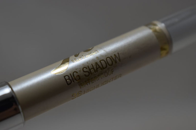 MANHATTAN COSMETICS BIG SHADOW WATERPROOF / Μολύβι Χονδρό, Διπλής Δράσης,  Ματιών και Σκιάς ταυτόχρονα, Αδιάβροχο, σε Απόχρωση (Νο 36 - HIGHLIGHTER - Λευκό).