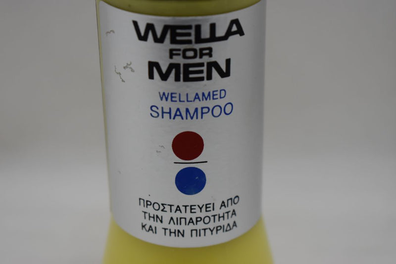 WELLA FOR MEN WELLAMED SHAMPOO PROTECTS AGAINTS GREASE HAIR AND DANDRUFF / ΚΑΤΑΠΟΛΕΜΑ ΤΗΝ ΛΙΠΑΡΟΤΗΤΑ ΚΑΙ ΤΗΝ ΠΙΤΥΡΙΔΑ 250 ml 8.4 FL.OZ.