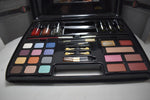 FASHION BAZAAR MAXI KIT MAKE-UP (0050) VALIGETTA / 12 EYE SHADOW + 4 BLUSH + 2 LUMINOUS FOUNDATIONS + 1 COVER CREAM + 1 KAJAL BLACK PENCIL + 1 LIP PENCIL + 3 LIPSTICKS + 2 LIP GLOSSES + 3 NAIL-ENAMELS.