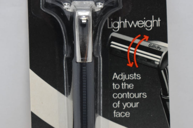 Gillette Contour / ATRA ORIGINAL (VERSION 1977) Deluxe Lightweight TWO BLADE SWIVEL HEAD RAZOR Sealed and Unused + Gillette Contour / ATRA ORIGINAL (VERSION 1977) RAZOR BLADE REFILLS, 5 CARTRIDGES (1 PACK)