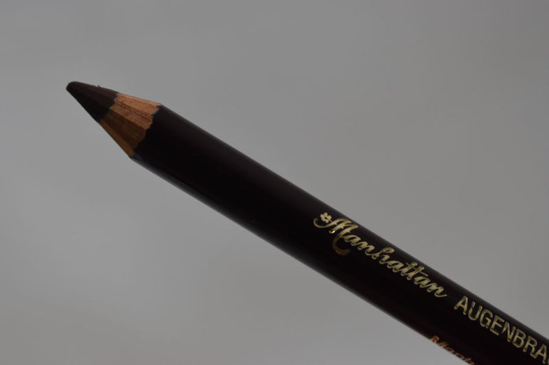 MANHATTAN COSMETICS - AUGENBRAUENSTIFT - EYEBROW PENCIL / Μολύβι Ψιλό για τα Φρύδια σε Απόχρωση (Νο 12 - Καφέ).