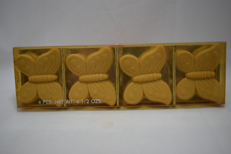 WOLFF GIFT BOX (COUNTRY FAIR) SOAP BUTTERFLY SCENTED COLOR BEIGE 4 PCS (VERSION 1981) / Συσκευασία Δώρου (Υπαίθρια Γιορτή) από Αρωματισμένα Σαπούνια - 4 Τεμάχια - σε σχήμα Πεταλούδας, Χρώματος Μπεζ, 137 gr 4.5 OZ.