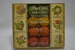 DuCAIR GIFT BOX (VERSION 1981) 6 PERFUMED BATH CUBES AND 8 GUEST SOAPS / Συσκευασία Δώρου  από 6 Αρωματισμένους κύβους Μπάνιου NET WT. 9 OZ,  και 8 Σαπούνια διαφορετικών χρωμάτων, σε σχήμα Μπουμπούκι Τριαντάφυλλου, 2.4  OZ.