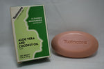 TWINCARE SOAP ALOE VERA AND COCONUT OIL FOR SKIN CARE CLEANSES MOISTURIZES NATURALLY (VERSION 1981) / Σαπούνι με Αλόη Βέρα και Λάδι Καρύδας για την Περιποίηση του Δέρματος Καθαρίζει και Ενυδατώνει Φυσικά 100 g 3.5 OZ.