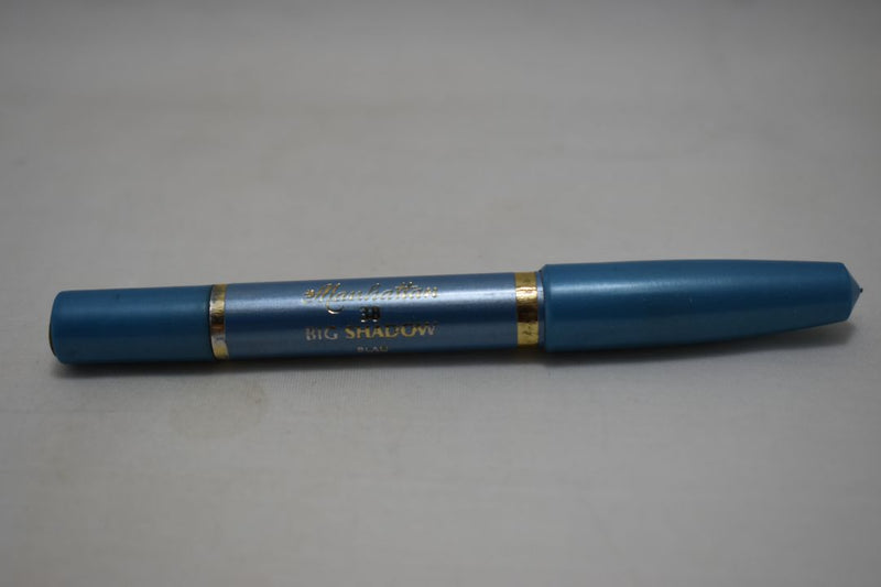 MANHATTAN COSMETICS BIG SHADOW WATERPROOF / Μολύβι Χονδρό, Διπλής Δράσης,  Ματιών και Σκιάς ταυτόχρονα, Αδιάβροχο, σε Απόχρωση (No 38 - BLAU - Σιέλ).