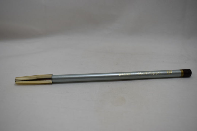 SEVENTEEN 17 COSMETICS EYEBROW PENCIL DOUBLE SIZE (LARGE) / Μολύβι για τα Φρύδια,  Διπλάσιου Μεγέθους, σε Απόχρωση (BROWN - ΚΑΦΕ).