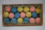 TREASURE MASTERS OF DERRY (VERSION 1981) GIFT BOX  SCENTED SOAPS ROSEBUDS (THREE DIFFERENT COLORS) 18 PCS / Αρωματικά Σαπούνια σε Συσκευασία Δώρου,  3 Διαφορετικών Χρωμάτων, με Μορφή Μπουμπούκια Τριαντάφυλλου, 18 Τεμάχια 152 g 5.0 OZ.