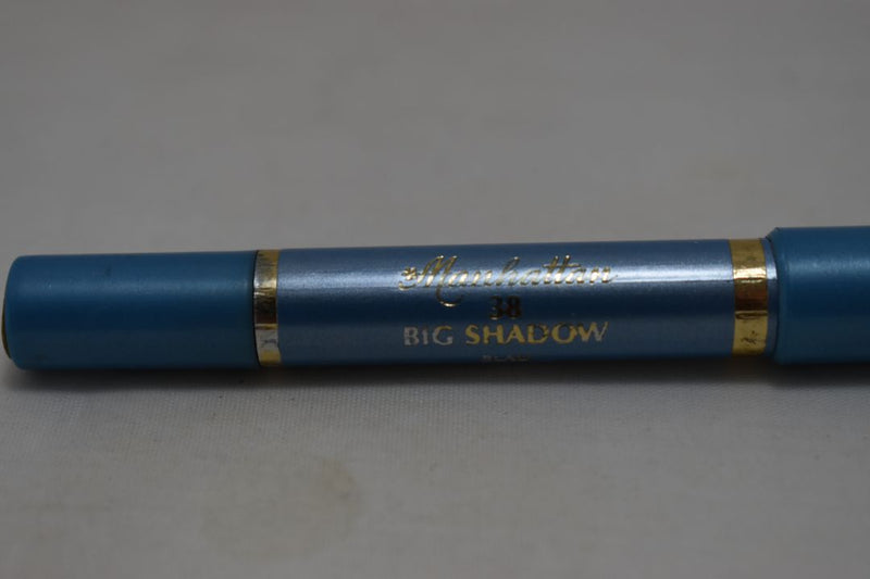 MANHATTAN COSMETICS BIG SHADOW WATERPROOF / Μολύβι Χονδρό, Διπλής Δράσης,  Ματιών και Σκιάς ταυτόχρονα, Αδιάβροχο, σε Απόχρωση (No 38 - BLAU - Σιέλ).