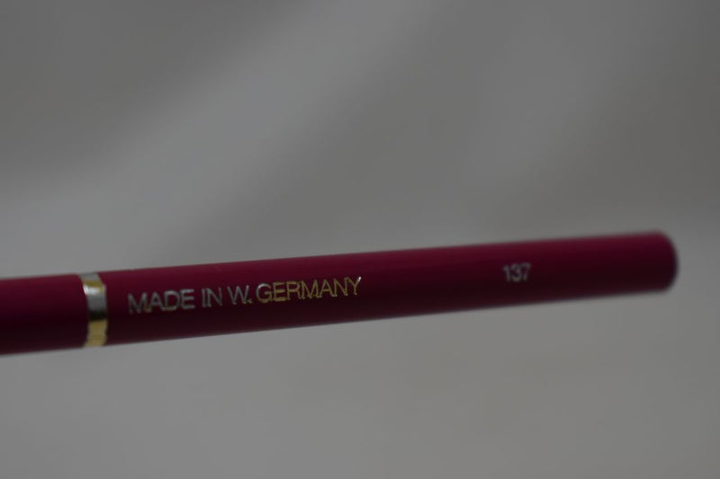ERRE SUPER COSMETIC LIP LINER PENCIL / Μολύβι Χειλιών σε Απόχρωση (Νο 137 - Βυσσινή) 1.6 g