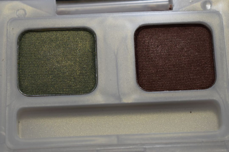 SEVENTEEN 17 COSMETICS CAKE EYESHADOW SUPER IRIDESCENT (No 24 - DUOGLEAM) / Συμπαγής Διπλή Σκιά Ματιών, Σούπερ Ιριδίζουσα -  (COLLECTION 24) -  Σε Απόχρωση (Λαδί - Καφέ) 4.5 g.