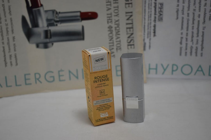 PHAS HYPOALLERGĖNIQUE ROUGE INTENSE - LIP COMFORT (82 - ROUGE ENDIABLE) / Κραγιόν έντονο, σε Απόχρωση (82 - Διαβολικό/Αχαλίνωτο Κόκκινο), με Άνεση μεγάλης Διάρκειας στα Χείλη, 4 ml.