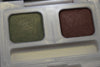 SEVENTEEN 17 COSMETICS CAKE EYESHADOW SUPER IRIDESCENT (No 24 - DUOGLEAM) / Συμπαγής Διπλή Σκιά Ματιών, Σούπερ Ιριδίζουσα -  (COLLECTION 24) -  Σε Απόχρωση (Λαδί - Καφέ) 4.5 g.