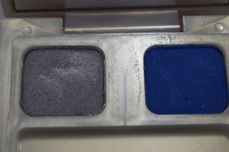 SEVENTEEN 17 COSMETICS CAKE EYESHADOW SUPER IRIDESCENT (No 28 - DUOGLITTER) / Συμπαγής Διπλή Σκιά Ματιών, Σούπερ Ιριδίζουσα -  (COLLECTION 28) -  Σε Απόχρωση (Γκρι Μεταλλικό - Μπλε) 4.5 g.