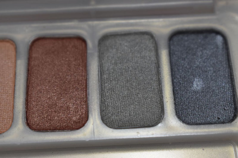 SEVENTEEN 17 COSMETICS CAKE EYESHADOW SUPER IRIDESCENT (PALETTE No 43 -  STARDUST) / Συμπαγής Τετραπλή Σκιά Ματιών, Σούπερ Ιριδίζουσα -  (COLLECTION 43) -  Σε Απόχρωση (Σομόν - Καφέ Ανοικτό - Πράσινο Παστέλ - Γκρι) 8 g.
