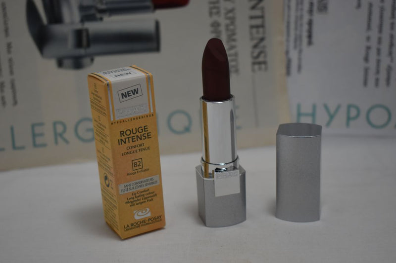 PHAS HYPOALLERGĖNIQUE ROUGE INTENSE - LIP COMFORT (82 - ROUGE ENDIABLE) / Κραγιόν έντονο, σε Απόχρωση (82 - Διαβολικό/Αχαλίνωτο Κόκκινο), με Άνεση μεγάλης Διάρκειας στα Χείλη, 4 ml.