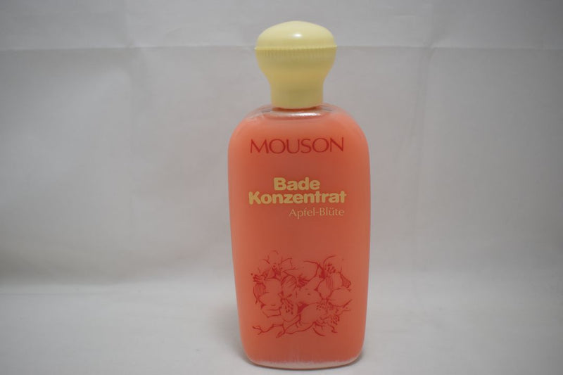 J.G. MOUSON & CO Bade Konzentrat Apfel-Blute 20 Schaumbader mit hautpflegender Creme-Lotion und Collagen/Concentrated Bubble Bath from Apple Blossoms/Συμπυκνωμένο Αφρόλουτρο με κρέμα περιποίησης δέρματος και κολλαγόνο, από Άνθη μηλιάς 250 ml 8.4 FL.OZ.