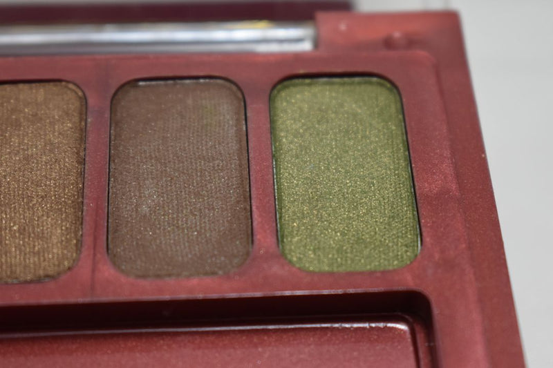 SEVENTEEN 17 COSMETICS CAKE EYE SHADOW 4 COLOUR SET   (PALETTES No 02 -  BROWNS) / Συμπαγής Τετραπλή Σκιά Ματιών -  (COLLECTION 02) -  Σε Απόχρωση (Σομόν - Καφέ Σκούρο - Πράσινο Βαθύ - Πράσινο της Ελιάς) 8 g.