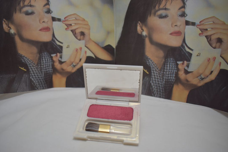 SEVENTEEN 17 COSMETICS BEAUTY COLOR / BLUSHER / FARD A JOUES / SUPER IRIDESCENT (No 16 RED) /  Ρουζ, Σούπερ Ιριδίζον -  (COLLECTION 16) -  Σε Απόχρωση (Φούξια) 7 g.