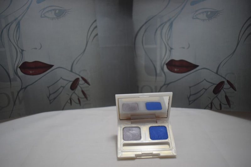 SEVENTEEN 17 COSMETICS CAKE EYESHADOW SUPER IRIDESCENT (No 28 - DUOGLITTER) / Συμπαγής Διπλή Σκιά Ματιών, Σούπερ Ιριδίζουσα -  (COLLECTION 28) -  Σε Απόχρωση (Γκρι Μεταλλικό - Μπλε) 4.5 g.