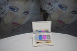 SEVENTEEN 17 COSMETICS CAKE EYESHADOW SUPER IRIDESCENT (PALETTE No 53 -  JASPER) / Συμπαγής Τετραπλή Σκιά Ματιών, Σούπερ Ιριδίζουσα -  (COLLECTION 53) -  Σε Απόχρωση (Γκρι Ανοικτό - Θαλασσί - Φούξια - Λαδί Ανοικτό) 8 g.